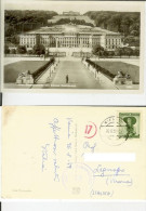 Wien: Gesamtansicht Von Schloss Schonbrunn. Postcard Cm 9x14 Travelled 26/08/1952 (Alliierte Zensurstelle 79) - Castello Di Schönbrunn