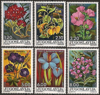 YUGOSLAVIA 1975 National Youth Day Flowers Set MNH - Unused Stamps