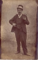 CARTE PHOTO  U. C. P. Matériel ( Homme Syndicat Syndicaliste ? Chapeau Haut Forme) - Streiks