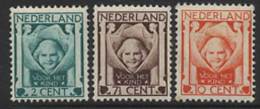 PAYS BAS - ENFANCE / 1924 SERIE COMPLETE  # 159 A 161 * / COTE 15.00 Euro (ref T1886) - Neufs