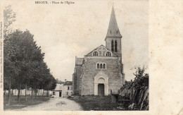 BRIOUX    Place De L'église - Brioux Sur Boutonne