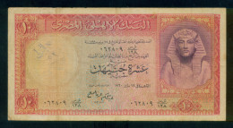 EGYPT / 10 POUNDS / P 32 / 17 MAY 1960  / NM : 128 / SIG. ABD EL HAKIM EL-REFAY - Egypt