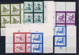 Netherlands 1950 NVPH 563 - 567 In Cornerblocks / Sheetmargins  MNH/** - Unused Stamps