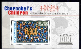 RSA1996 BLOC UNESCO  Medizin Physik Kinder Tschernoby  MINT [MNH] LUXE ** - Unused Stamps