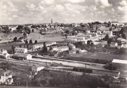 SAINT LEONARD De NOBLAT  - La Gare Et Cité René Barrière - Saint Leonard De Noblat