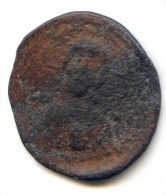 Follis Anonyme Type G De Romain IV - Byzantinische Münzen