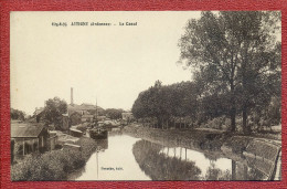 CPA  08 - Attigny - Le Canal : Canal - Péniche - Usines ... - Attigny