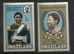 SWAZILAND 1971 - KING SOBHUZA II - 2 DIFFERENT - MH LIGHTLY MINT HINGED - Swaziland (1968-...)