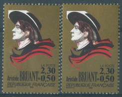 [02] Variété : N° 2649 Bruant Ombre Du Coup Gris Clair Au Lieu De Noir + Normal  ** - Unused Stamps