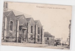 44  VARADES  *  L'Eglise Du Coté De La Place * - Varades