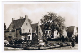 YERSEKE MONUMENT    TBE - Yerseke