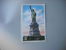 ETATS UNIS NY NEW YORK CITY  THE STATUE OF LIBERTY................... - Statue De La Liberté