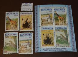 Tanzania  Oryx Etc.   Michel Nr:  328  ** MNH Postfrisch  #4480 - Giraffes