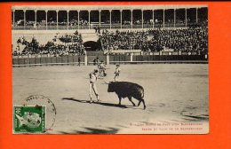 Corrida - Une Sortie En Faux D'un Banderillero - Corridas