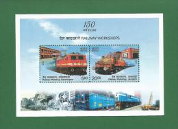 INDIA 2013 - RAILWAY WORKSHOPS - Miniature Sheet MNH ** - Workshop, Railways, Train, Trains, Locomotives MS - As Scan - Neufs