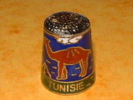 Dé à Coudre En Métal - TUNISIE - A11 - Thimbles