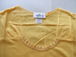 CASARES Jaune AFIBEL Tee Shirt Sans Manches - F.B 38/40 - D 36/38 - UK 10/12 - Neuf Sous Emballage - Sonstige & Ohne Zuordnung