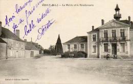 CPA - CLERE (37) - La Grande Place , La Mairie Et La Gendarmerie - Cléré-les-Pins