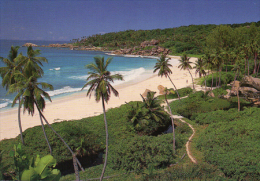 La Digue ; Petite Anse - Seychelles