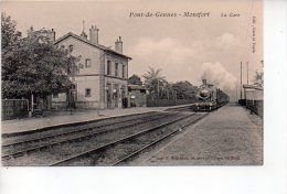 REF 209 CPA 72 MONTFORT Pont De Gennes La Gare Train à Quai - Montfort Le Gesnois