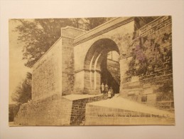 Carte Postale - BAR LE DUC (55) - Porte De L'ancien Château Ducal (142/100) - Bar Le Duc