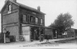 Delcampe - CPA - BARLIN (62) - Cheminots En Gare De Barlin - Barlin