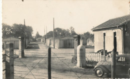 Delcampe - U U 863 / C P S M  -  SAINT SULPICE  LA POINTE    (66)  CENTRE D'INSTRUCTION  COMA  L'ENTREE - Saint Sulpice