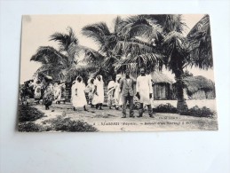 Carte Postale Ancienne : MAYOTTE : DZAOUDZI : Retour D' Un Mariage à Miriombene - Mayotte