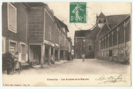 Chaource  (Aube) Les Arcades Et Le Marché - Chaource