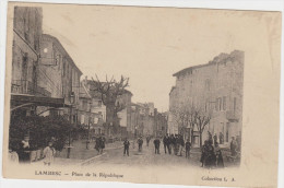 LAMBESC - Place De La République - Lambesc