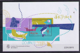 MACAO 1998, Whales - Whales