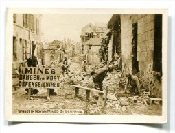 Petite Photos Reproduite Par éditeur : Guerre 14-18  NOYON  Rue Minées Par Les Allemands A  VOIR  !!!!!!! - Repro's