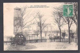 RUFFEC -  Le Monument Des Soldats Et La Gare - Ruffec