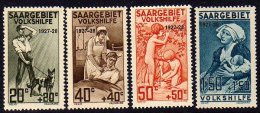 Sarre Occupation Française N° 121 / 24 X  Au Profit Des Oeuvres Populaires, Les 4 Valeurs Trace De Charnière Sinon TB - Unused Stamps