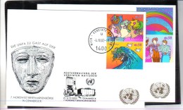 WIT408 UNO WIEN 2002  MICHL 367/70  Auf 2 STÜCK WEISSE KARTEN - White Cards - Used Stamps