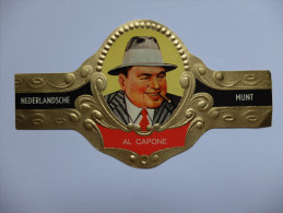 BAGUE DE CIGARE - HAVANA KARAKTER - HOLLANDE - SERIE GROTE MANNEN EN TYRANNEN 93 - AL CAPONE - GANSTER - Bauchbinden (Zigarrenringe)