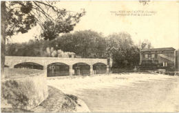 40/CPA - Aire Sur L'Adour - Barrages Et Pont De L'Adoure - Aire