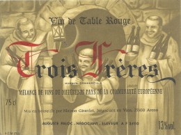 --VIN DE TABLE ROUGE--TROIS FRERES--AUGUSTE PALOC-NEGOCIANT-ELEVEUR A F-34110-- - Languedoc-Roussillon