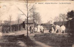 Brest   29     Le Jeu De Boules A L'Hôpital Maritime  ( Voir Scan Pour état) - Brest