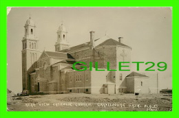 GRAVELBOURG, SASKATCHEWAN - REAR VIEW CATHOLIC CHURCH - BLACK'S STUDIO - TRAVEL IN 1919 - - Otros & Sin Clasificación