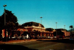 06-NICE..LA GARE SNCF...CPM ANIMEE - Transport (rail) - Station