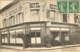 77- Seine.et Marne _ Crécy- En Brie -  Café Restaurant Hotel  Mme Gevrey En 1914 (gros Plan ) - Autres & Non Classés