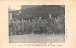 LOIRE  42  LE CHAMBON FEUGEROLLES GREVE  USINE DE MANS  GROUPE DE FANTASSINS, GARDIENS DES ATELIERS - Le Chambon Feugerolles