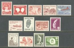 1960 - 1979 GREENLAND SETS ALL MNH ** - Unused Stamps