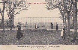 Fresnes 94 - Fondation Renaudin - Sanatorium Ste Marguerite - Jeunes Filles Jeux Croquet Badmington - Fresnes