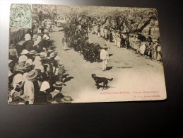 Carte Postale Ancienne : Nouvelle Calédonie : Fête Du Cinquantenaire , Belle Animation Avec Char, Timbre 1910 - Nouvelle-Calédonie