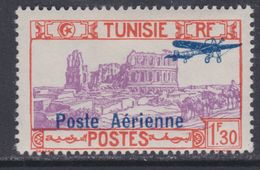 Tunisie P.A.  N° 7  X  1 F. 30 Rouge-orange Et Violet Trace De Charnière Sinon TB - Poste Aérienne