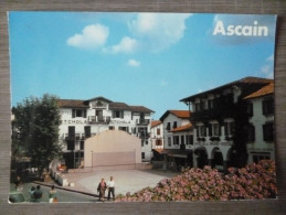 ASCAIN (64).PAYS BASQUE.LE FRONTON.CIRCULE.TBE. - Ascain