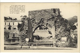 Carte Postale Ancienne Algérie - Bougie (Bejaia). Porte Bab El Bazar (porte De La Marine) - Bejaia (Bougie)