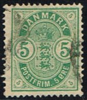 1882. Coat-of Arms. Small Corner Figures. 5 Øre Green (Michel: 32) - JF158479 - Nuovi